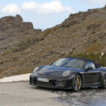 これぞインスタ映え!? ポルシェ・911 スピードスターコンセプト、スペインの絶景に姿をみせる - Porsche 911 Speedster 4