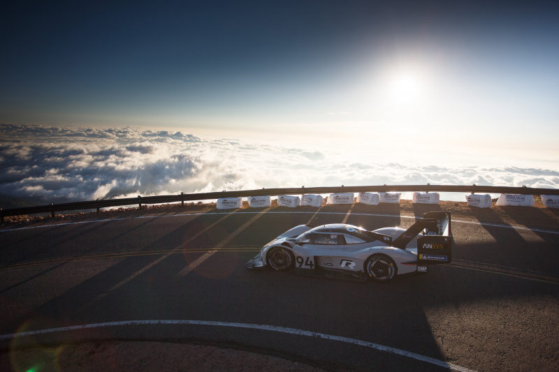 「フォルクスワーゲンの電気自動車がパイクスピークで歴代最速タイムを記録」の6枚目の画像