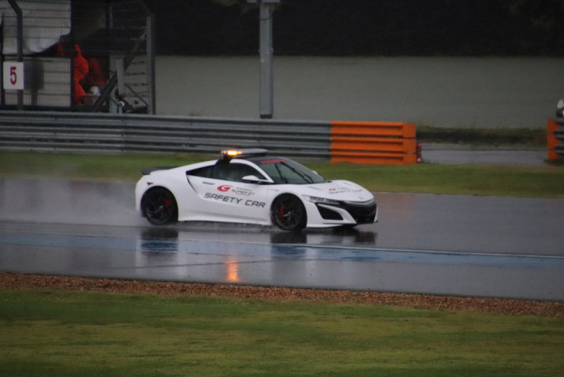 「【SUPER GT2018】タイラウンド予選は大雨のスコールあり、同一タイムあり、タイム抹消あり、波乱万丈の展開となった！　結果PPは？」の6枚目の画像
