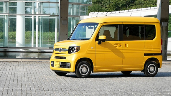 ホンダ N Van ターボ Na試乗 ピラーレスにより大開口を実現しつつ 運転席の乗り心地は良好 2ページ目 2ページ中 Clicccar Com