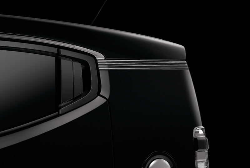 「【新車】ホンダ・N-BOX SLASHにブラックカラーが際立つ「INDIE ROCK STYLE」を設定」の7枚目の画像
