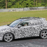 0-100km/h加速は4.1秒！アウディ・新型「RS Q3」、ニュルを疾走 - Audi RS Q3 4