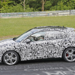 0-100km/h加速は4.1秒！アウディ・新型「RS Q3」、ニュルを疾走 - Audi RS Q3 5