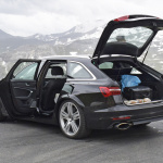 アウディの最強ワゴン「RS6アバント」をアルプスで捕捉！ポルシェ「e-ハイブリッド」を搭載 - Audi RS6 mule 6