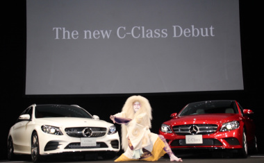 新車 新型メルセデス ベンツc Class Cクラス史上 最も大規模なフェイスリフトを受けた というほど変わったのか Clicccar Com