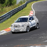 2020年日本発売？　VWの新型SUV「T-クロス」はマイルドハイブリッド搭載 - Spy-Photo
