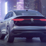販売終了したVW・ビートル、次世代型はEV、しかも4ドアで復活の噂 - Volkswagen-ID_Crozz_Concept-2017-1600-07