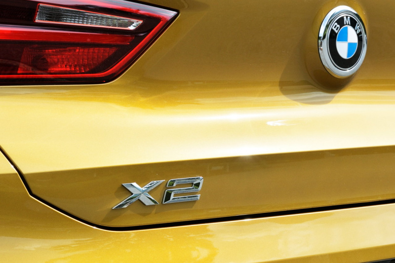 「【新車】トレンドに則って!?　BMW X2のエクステリアは従来の「SAC」とは一線を画すキャラクター」の4枚目の画像