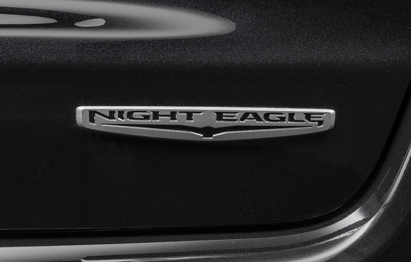 「【新車】ブラックのアクセントカラーで精悍さを増した「Jeep Compass Night Eagle」が200台限定で登場」の13枚目の画像