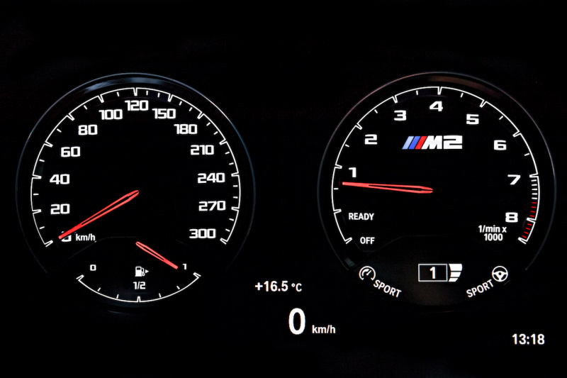 「【新車】410ps/550Nmを誇るモンスターモデル「BMW M2 Competition」が登場！」の14枚目の画像