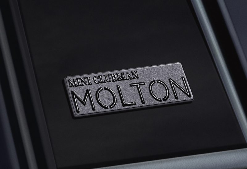 「【新車】ミニ・クラブマン初の限定車はイタリア・SLOWEAR社とのコラボ。「MINI Clubman Molton Edition」は限定120台」の6枚目の画像