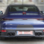 「ポルシェ・911新型、ついに全てが明かされる。フルヌード姿をスクープ」の21枚目の画像ギャラリーへのリンク