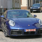 ポルシェ・911新型、ついに全てが明かされる。フルヌード姿をスクープ - Porsche 911 - 992 3