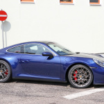 ポルシェ・911新型、ついに全てが明かされる。フルヌード姿をスクープ - Porsche 911 - 992 7