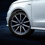 【新車】黒を基調とした高い質感が魅力。アウディ・A1の限定車「ミッドナイト・リミテッド」 - https___www.audi-press.jp_press-releases_2018_08_058_photo03_Audi_A1_Sportback_midnight_limited_s