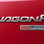 「軽自動車の歴史を変えた「スズキ・ワゴンR」が登場25周年。おトクな特別仕様車が発売」の4枚目の画像ギャラリーへのリンク