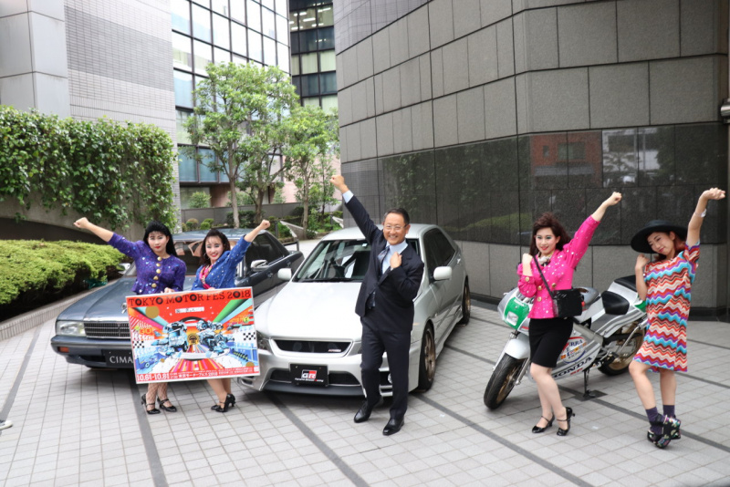 「豊田章男社長の愛車は「トヨタ・センチュリーGRMN」！ 特注のチューニングモデルで東京モーターフェス2018に登場か？」の8枚目の画像