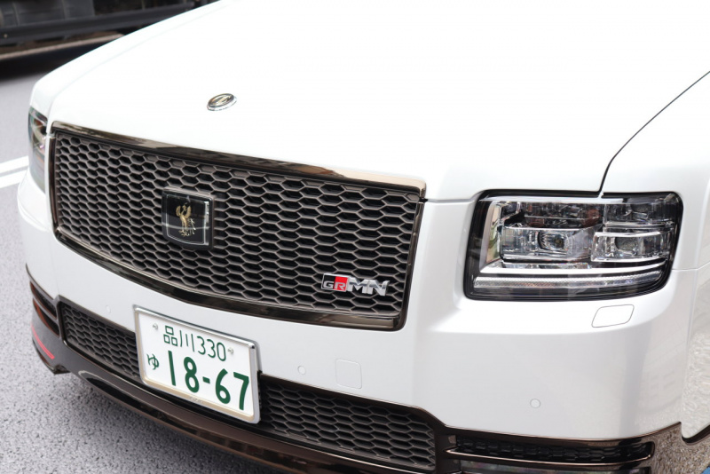 「豊田章男社長の愛車は「トヨタ・センチュリーGRMN」！ 特注のチューニングモデルで東京モーターフェス2018に登場か？」の24枚目の画像