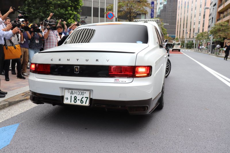 「豊田章男社長の愛車は「トヨタ・センチュリーGRMN」！ 特注のチューニングモデルで東京モーターフェス2018に登場か？」の27枚目の画像
