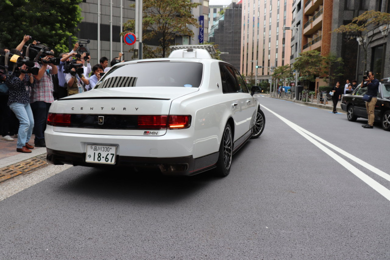 「豊田章男社長の愛車は「トヨタ・センチュリーGRMN」！ 特注のチューニングモデルで東京モーターフェス2018に登場か？」の29枚目の画像