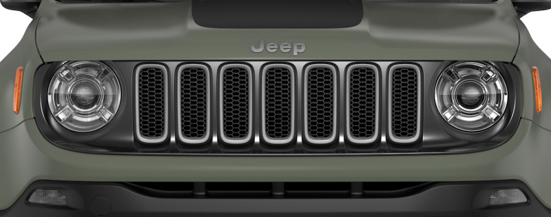 「【新車】専用色の「マットグリーン」にペイントされたジープ・レネゲードの限定車「Renegade Matte Green」が登場」の14枚目の画像
