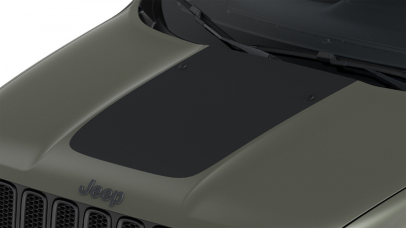 「【新車】専用色の「マットグリーン」にペイントされたジープ・レネゲードの限定車「Renegade Matte Green」が登場」の8枚目の画像