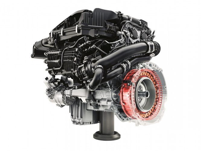 「【新車】直列6気筒エンジン＋ISG＋電動スーパーチャージャーを搭載。ハイパフォーマンスな「メルセデス AMG53」シリーズ」の15枚目の画像