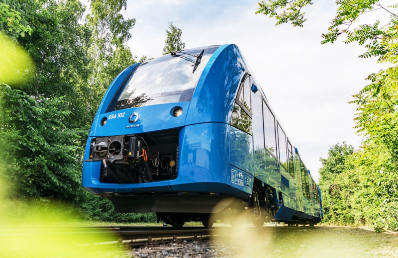 「燃料電池車はクルマだけじゃない！ 世界初「FC列車」がドイツで営業運転開始」の1枚目の画像