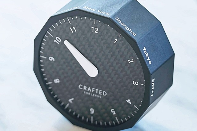 「レクサスが「DESIGN AWARD」を受賞した置き時計、室内照明を商品化」の4枚目の画像