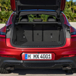 「【新車】2代目BMW X4が登場。先代よりもひと回りサイズアップしてクーペらしさを強調」の1枚目の画像ギャラリーへのリンク