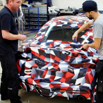 「新型「トヨタ・スープラ」の車体カモフラージュ作業が動画で公開！」の6枚目の画像ギャラリーへのリンク