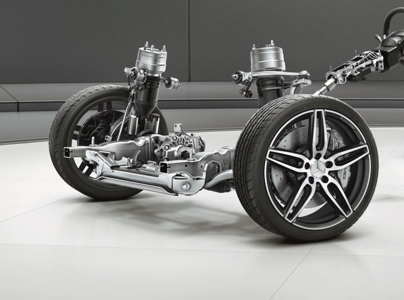 「【新車】直列6気筒エンジン＋ISG＋電動スーパーチャージャーを搭載。ハイパフォーマンスな「メルセデス AMG53」シリーズ」の5枚目の画像