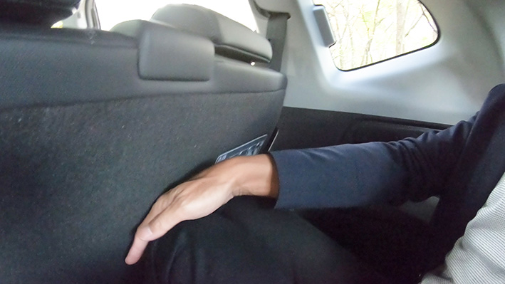 「ホンダ・CR-Vのサードシートをチェック。全長4.6mに大人が座れる3列目を備える、独自の車格」の13枚目の画像