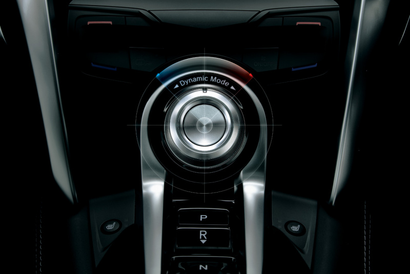 「【NSXマイナーチェンジ・走行性能編】ドライバーの操る喜びを追求し、電子デバイスのチューンや新開発の専用タイヤを装着」の3枚目の画像