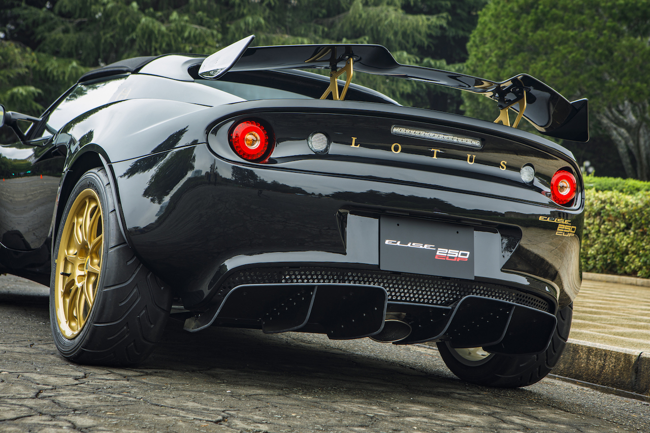 05 画像 新車 史上最強を謳うエリーゼ ロータス エリーゼ カップ 250 Gp Edition が台限定で登場 Clicccar Com