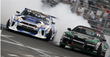 「のむけんが「GT-Rエンジン搭載」ハイエースでドリフト!? 【FIA Intercontinental Drifting Cup 2018 TOKYO DRIFT】」の2枚目の画像