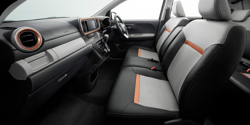 「【新車】トヨタ・パッソがマイナーチェンジ。内外装の質感向上と安全装備を強化」の6枚目の画像