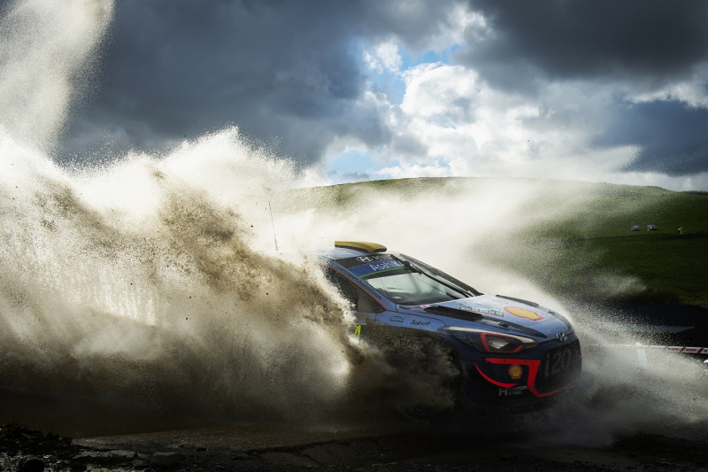 「【WRC ラリーグレート・ブリテン】タナク4連勝ならず。TOYOTAはタイトル獲得に前進！」の3枚目の画像