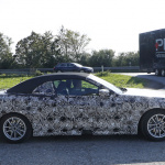 「新型 BMW・4シリーズ カブリオレのテスト車両をキャッチ。「Z4」グリル装着＆電動化も」の14枚目の画像ギャラリーへのリンク