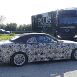 「新型 BMW・4シリーズ カブリオレのテスト車両をキャッチ。「Z4」グリル装着＆電動化も」の15枚目の画像ギャラリーへのリンク