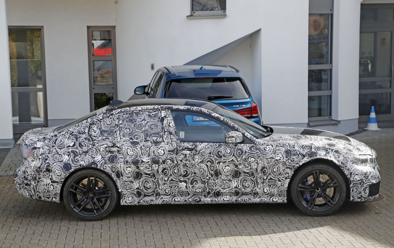 「新型BMW・M3市販型プロトタイプをついにスクープ！最高出力は500馬力へ」の11枚目の画像