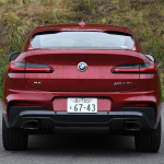 「【BMW X4・試乗】よりスタイリッシュなエクステリアを得た2代目モデル」の3枚目の画像ギャラリーへのリンク