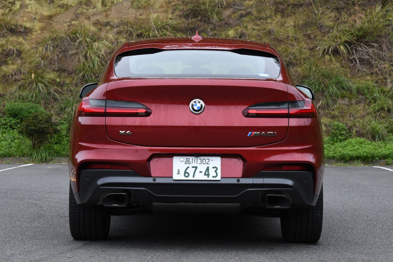 「【BMW X4・試乗】よりスタイリッシュなエクステリアを得た2代目モデル」の3枚目の画像