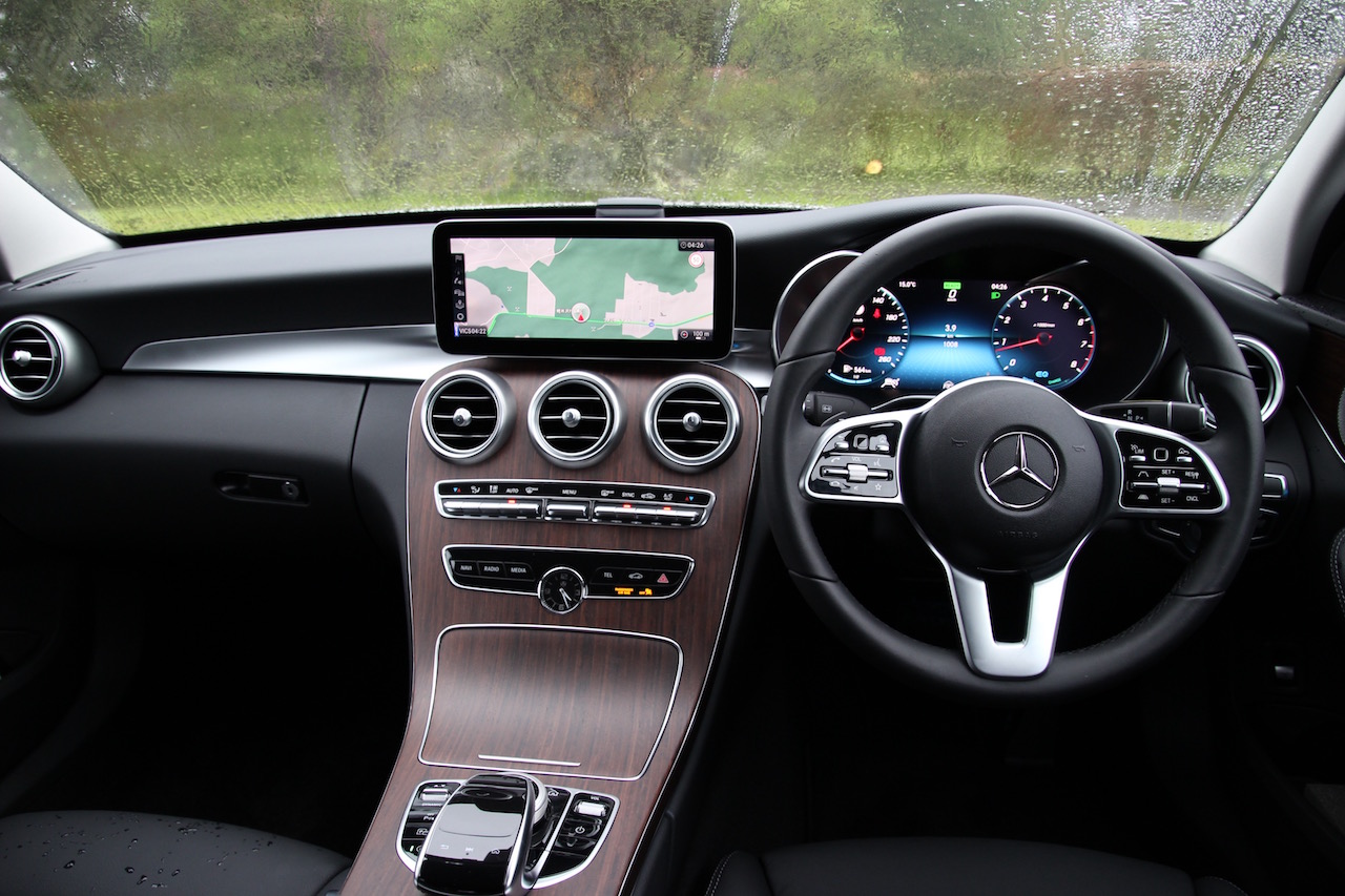 メルセデス ベンツcクラス試乗 新型cクラスの大本命か Bsg 48vシステム搭載の C 200アバンギャルド Clicccar Com