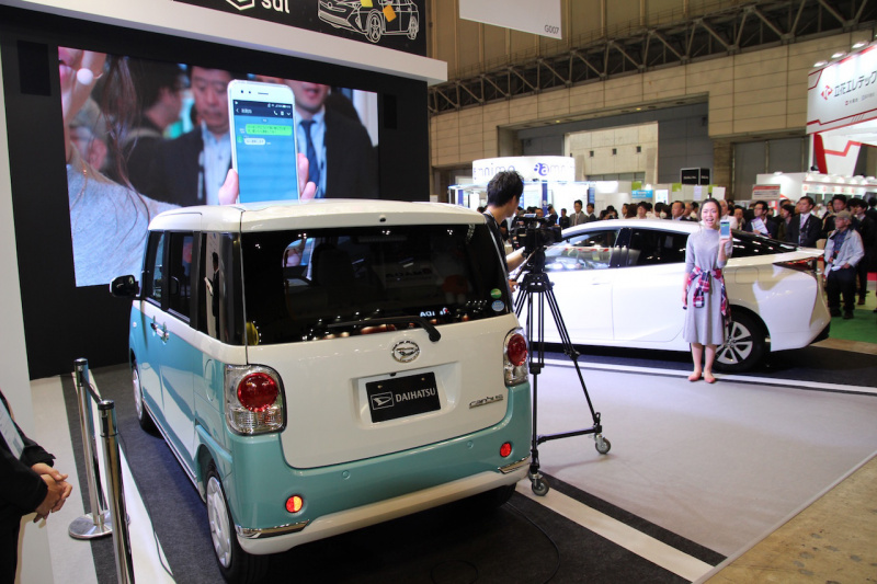 「【CEATEC JAPAN 2018】トヨタの次世代スマホ連携サービス「Smart Device Link（SDL）」とLINEが手がける「Clova Auto」とは？」の7枚目の画像