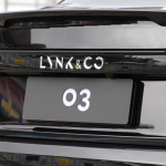 中国資本でスウェーデン生まれ。Lynk & Coの「03」は、ボルボXC40と同じ「CMA」を採用した新型セダン - IMG_8415