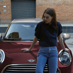 「【新車】MINIクーパーの3ドア／5ドアに赤いボディカラーが印象的な限定車「MINI Burgundy Edition」が登場」の10枚目の画像ギャラリーへのリンク