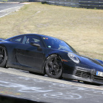 「新型ポルシェ・911 GT3がニュルで全開テスト。ターボではなく自然吸気エンジンを搭載か」の3枚目の画像ギャラリーへのリンク