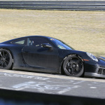 「新型ポルシェ・911 GT3がニュルで全開テスト。ターボではなく自然吸気エンジンを搭載か」の4枚目の画像ギャラリーへのリンク