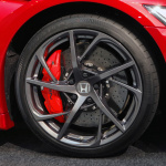 【NSXマイナーチェンジ・走行性能編】ドライバーの操る喜びを追求し、電子デバイスのチューンや新開発の専用タイヤを装着 - タイヤ